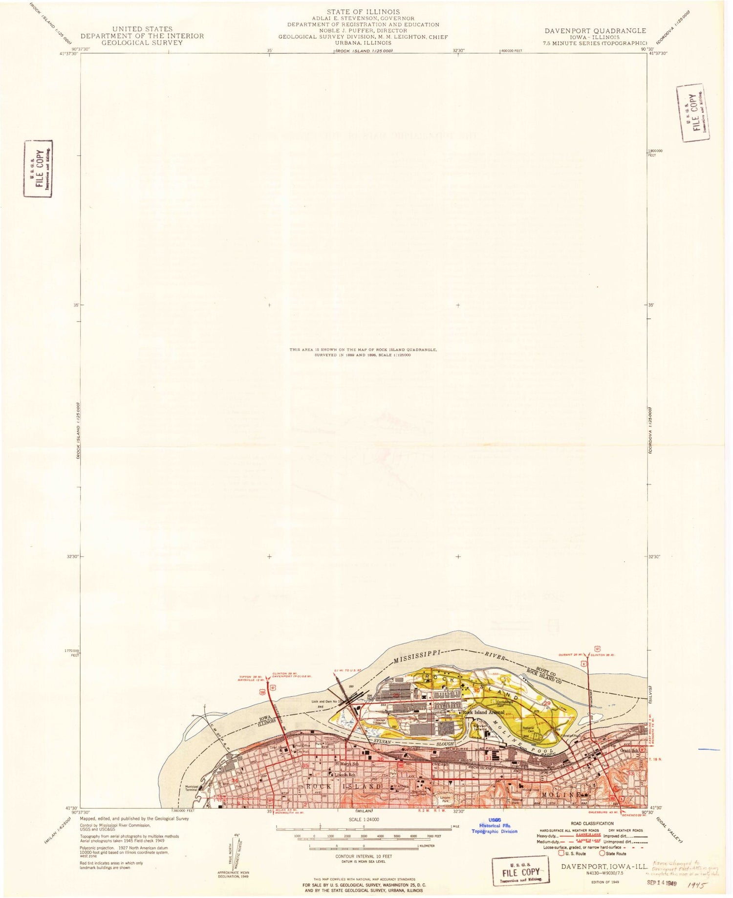 Classic USGS Davenport East Iowa 7.5'x7.5' Topo Map Image