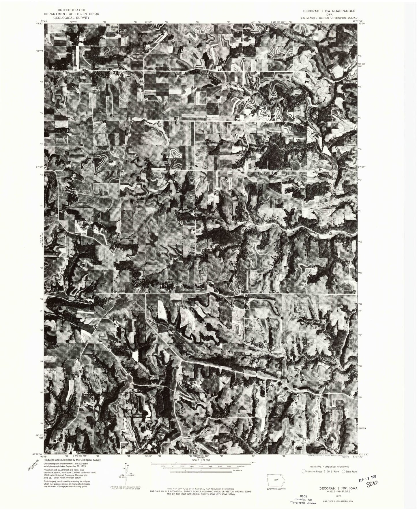 Classic USGS Highlandville Iowa 7.5'x7.5' Topo Map Image