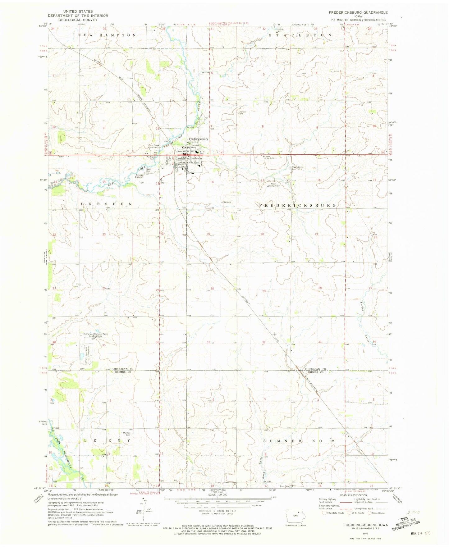 Classic USGS Fredericksburg Iowa 7.5'x7.5' Topo Map Image