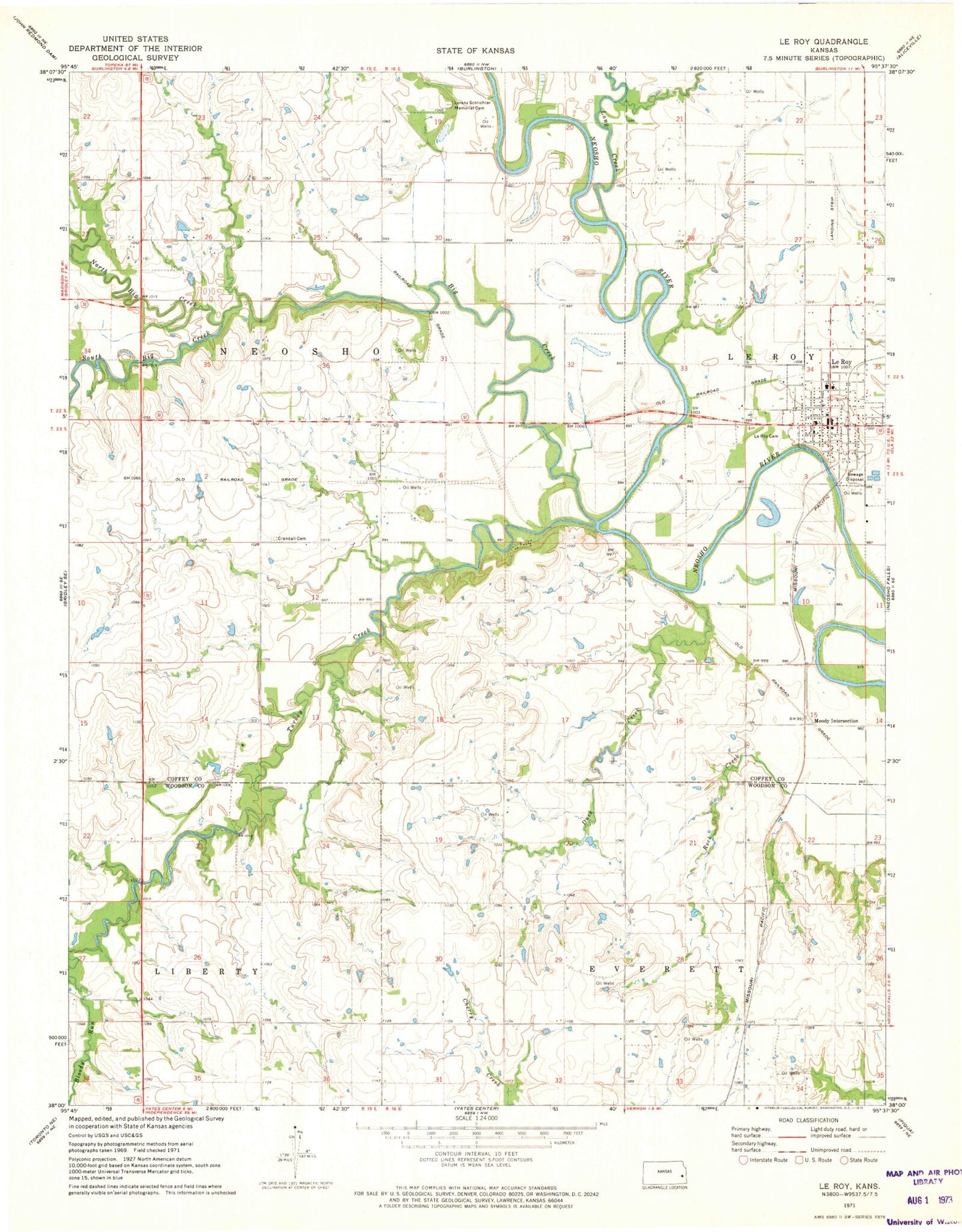 Classic USGS Le Roy Kansas 7.5'x7.5' Topo Map Image