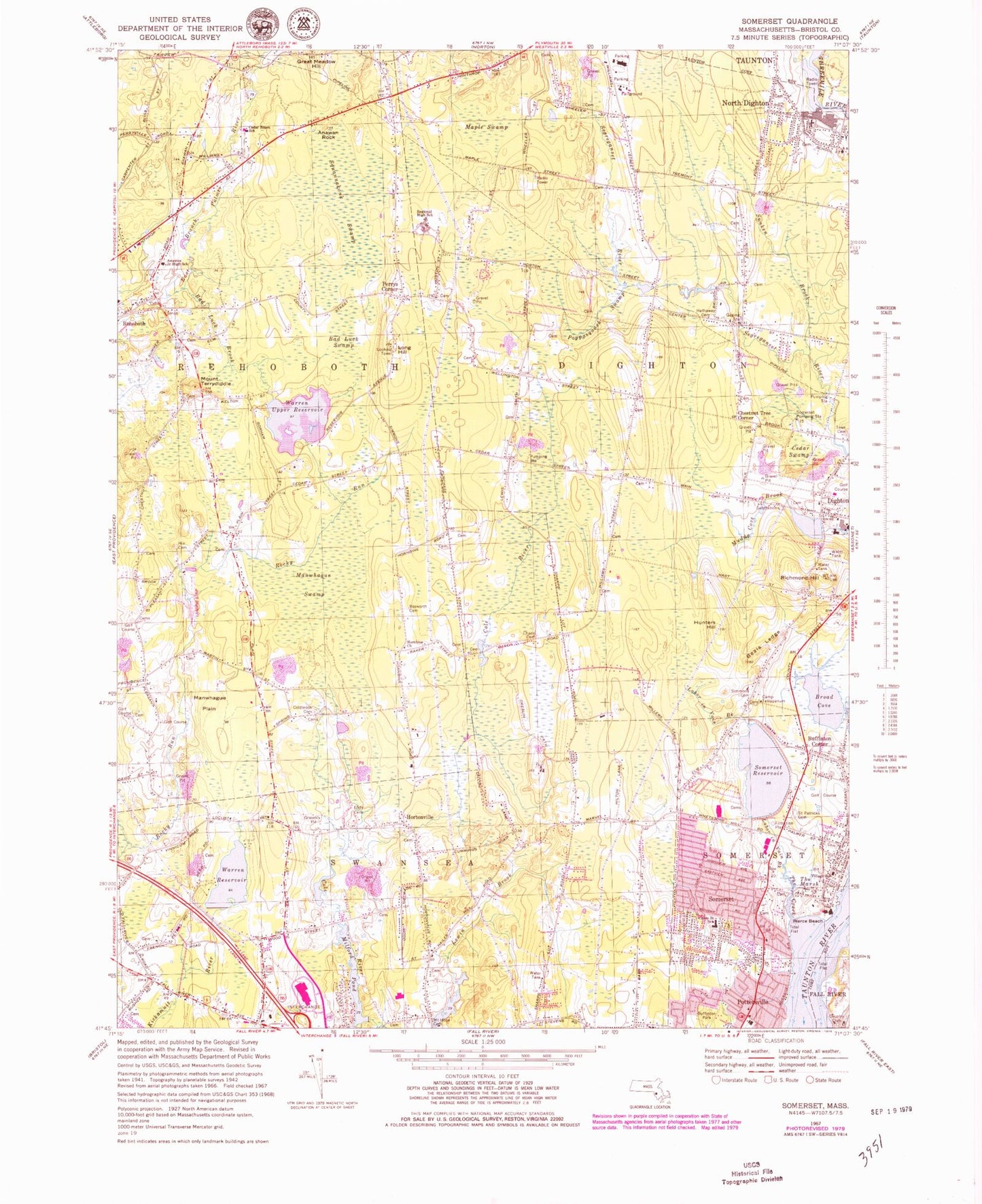 Classic USGS Somerset Massachusetts 7.5'x7.5' Topo Map Image
