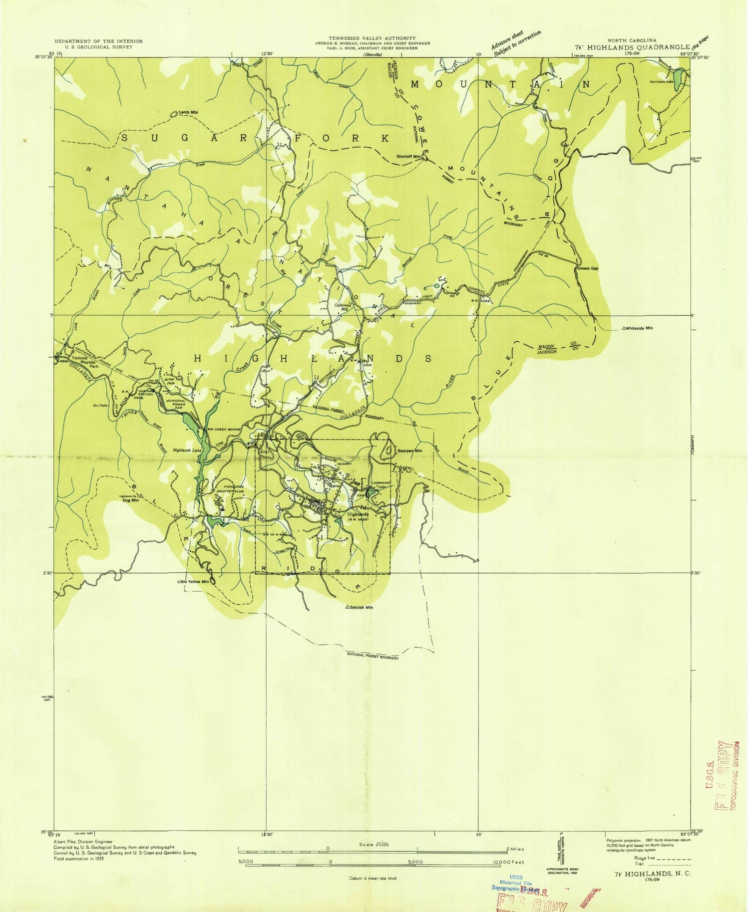 Classic USGS Highlands North Carolina 7.5'x7.5' Topo Map Image
