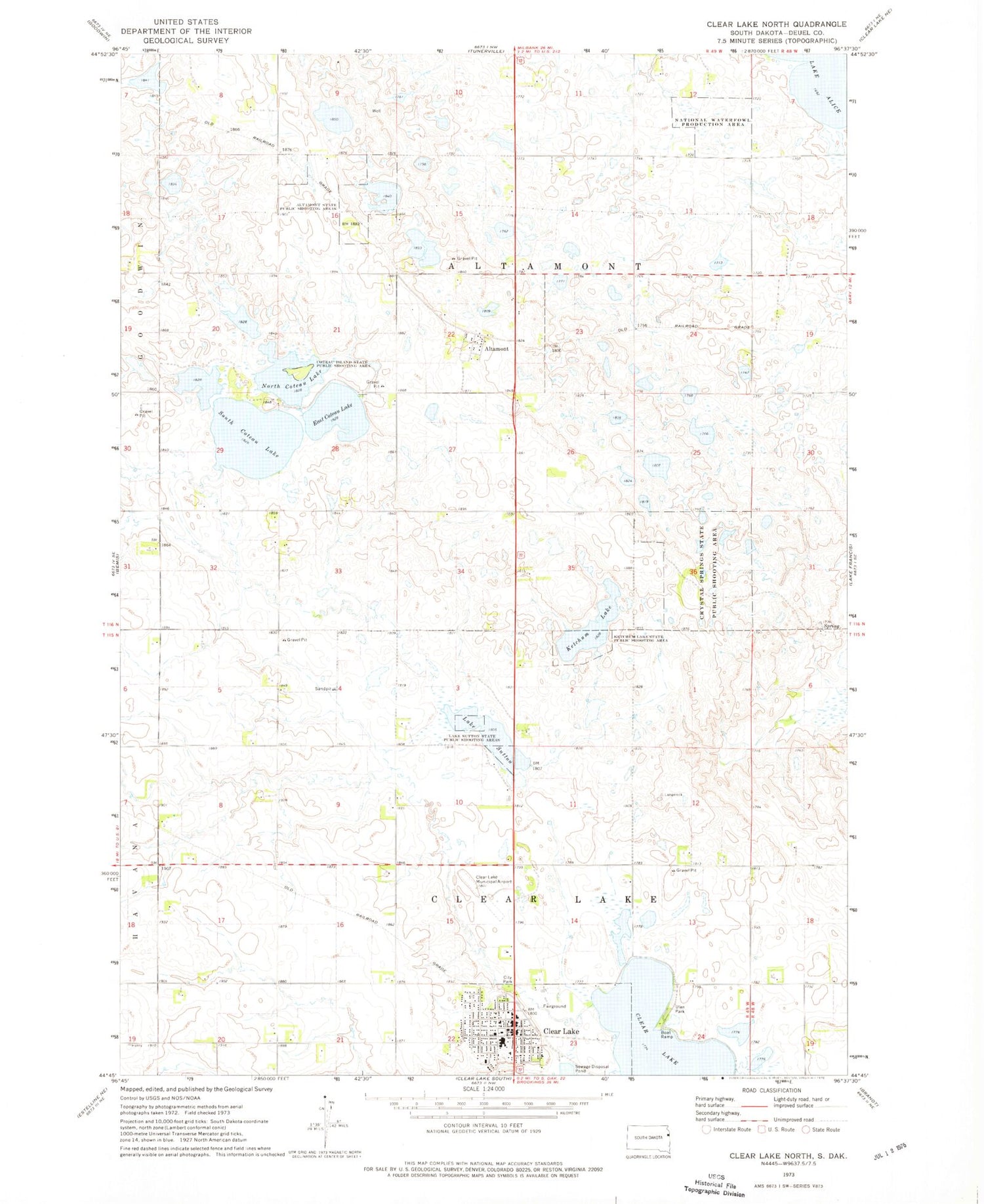 Classic USGS Clear Lake North South Dakota 7.5'x7.5' Topo Map Image