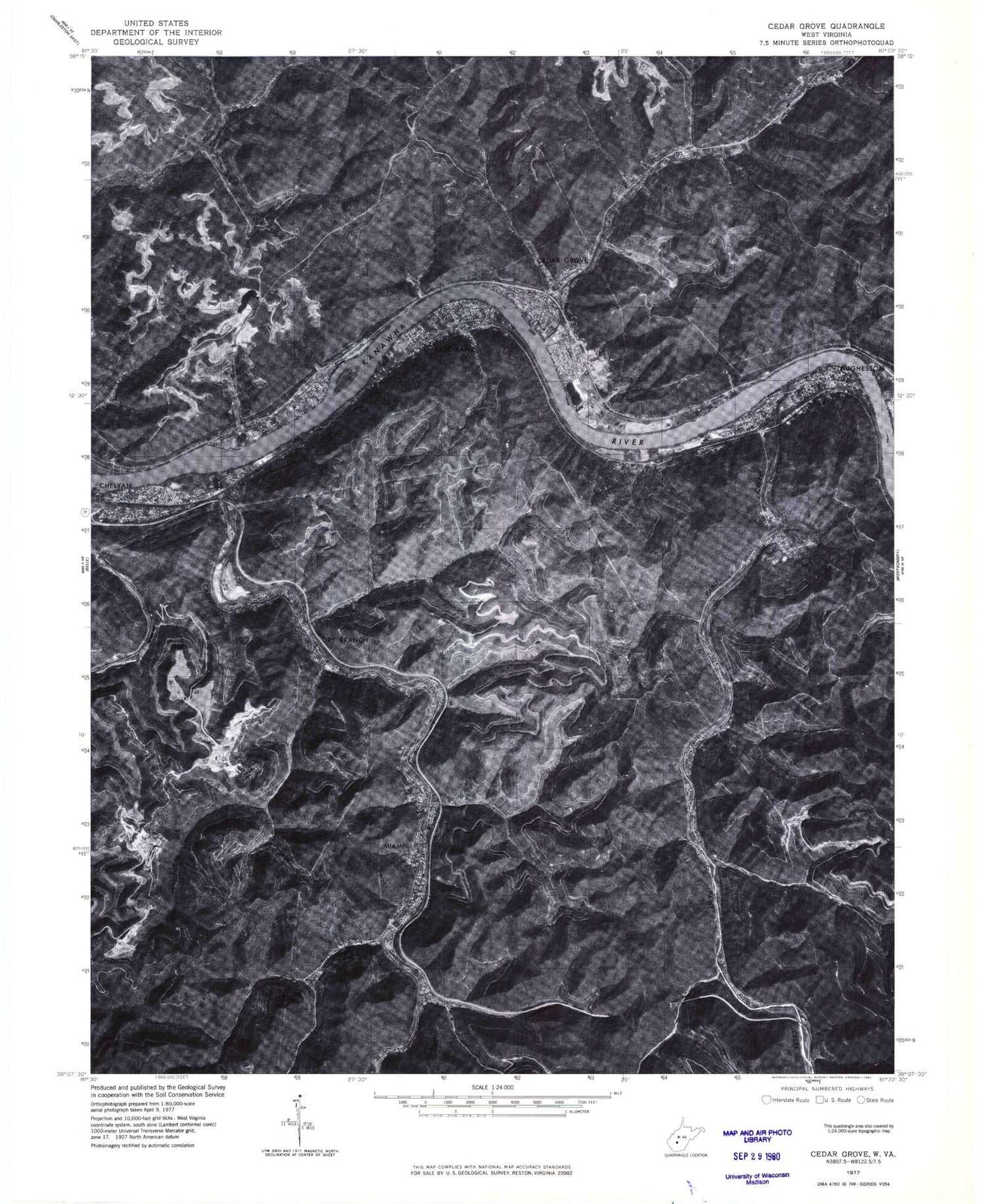 Classic USGS Cedar Grove West Virginia 7.5'x7.5' Topo Map Image