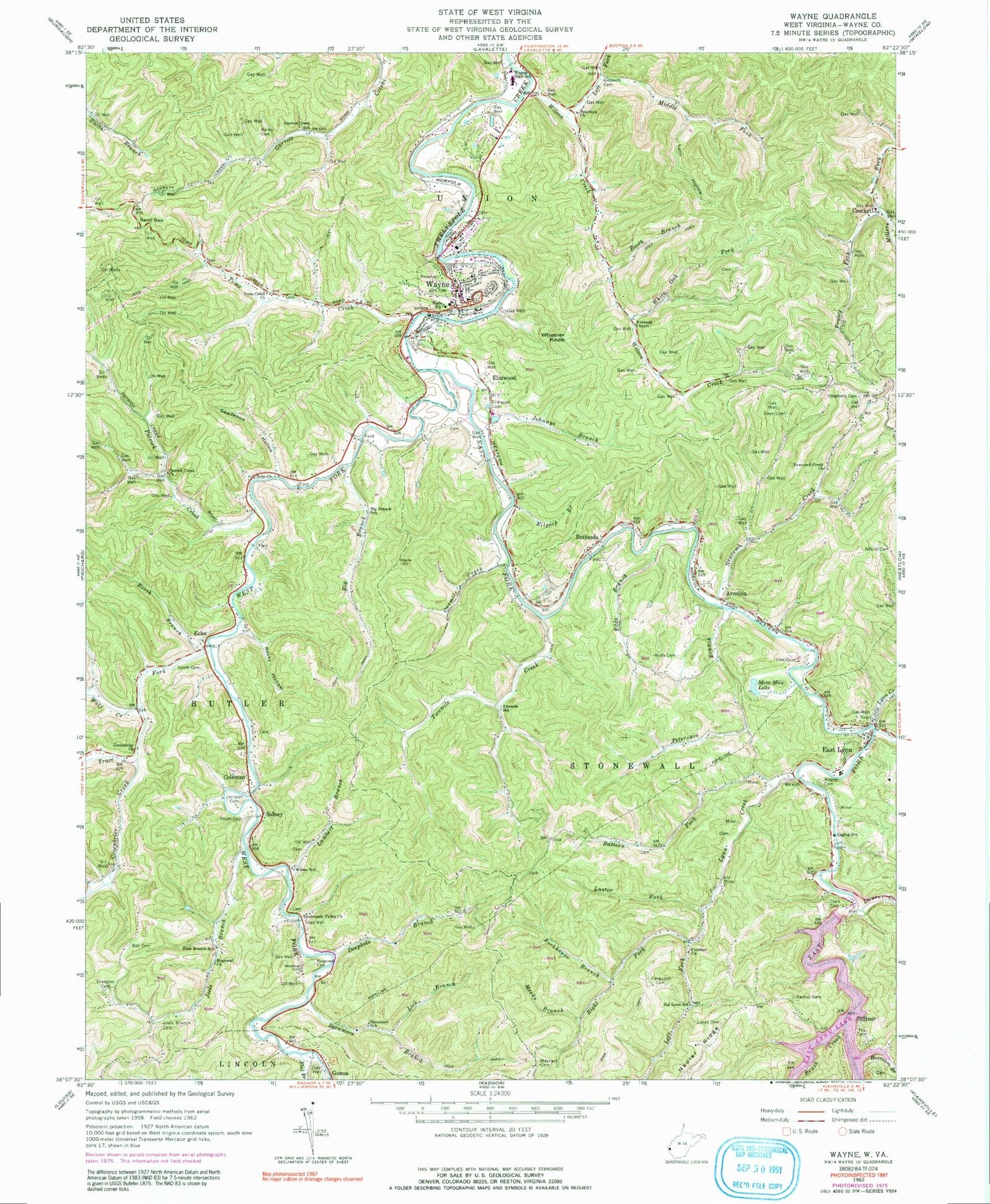 Classic USGS Wayne West Virginia 7.5'x7.5' Topo Map Image