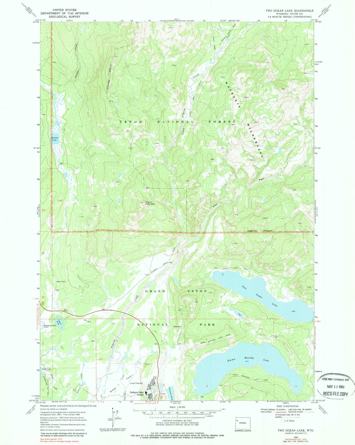 Classic USGS Two Ocean Lake Wyoming 7.5'x7.5' Topo Map Image
