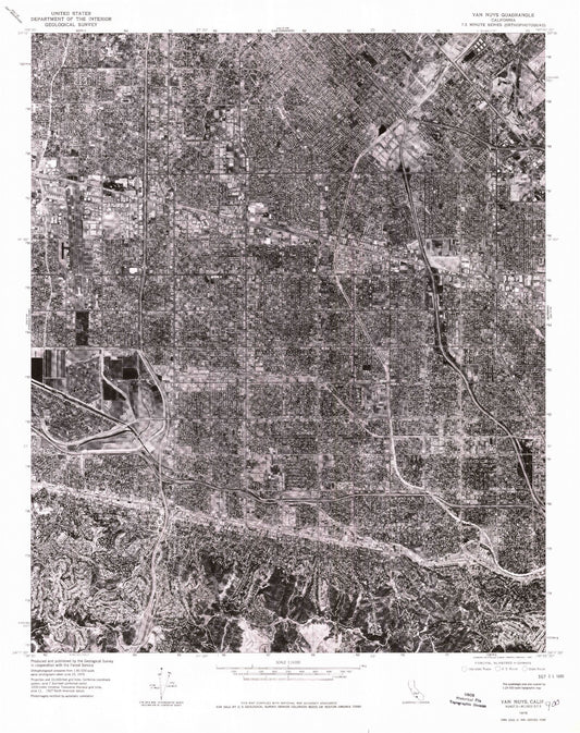Classic USGS Van Nuys California 7.5'x7.5' Topo Map Image