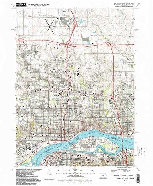 Classic USGS Davenport East Iowa 7.5'x7.5' Topo Map Image