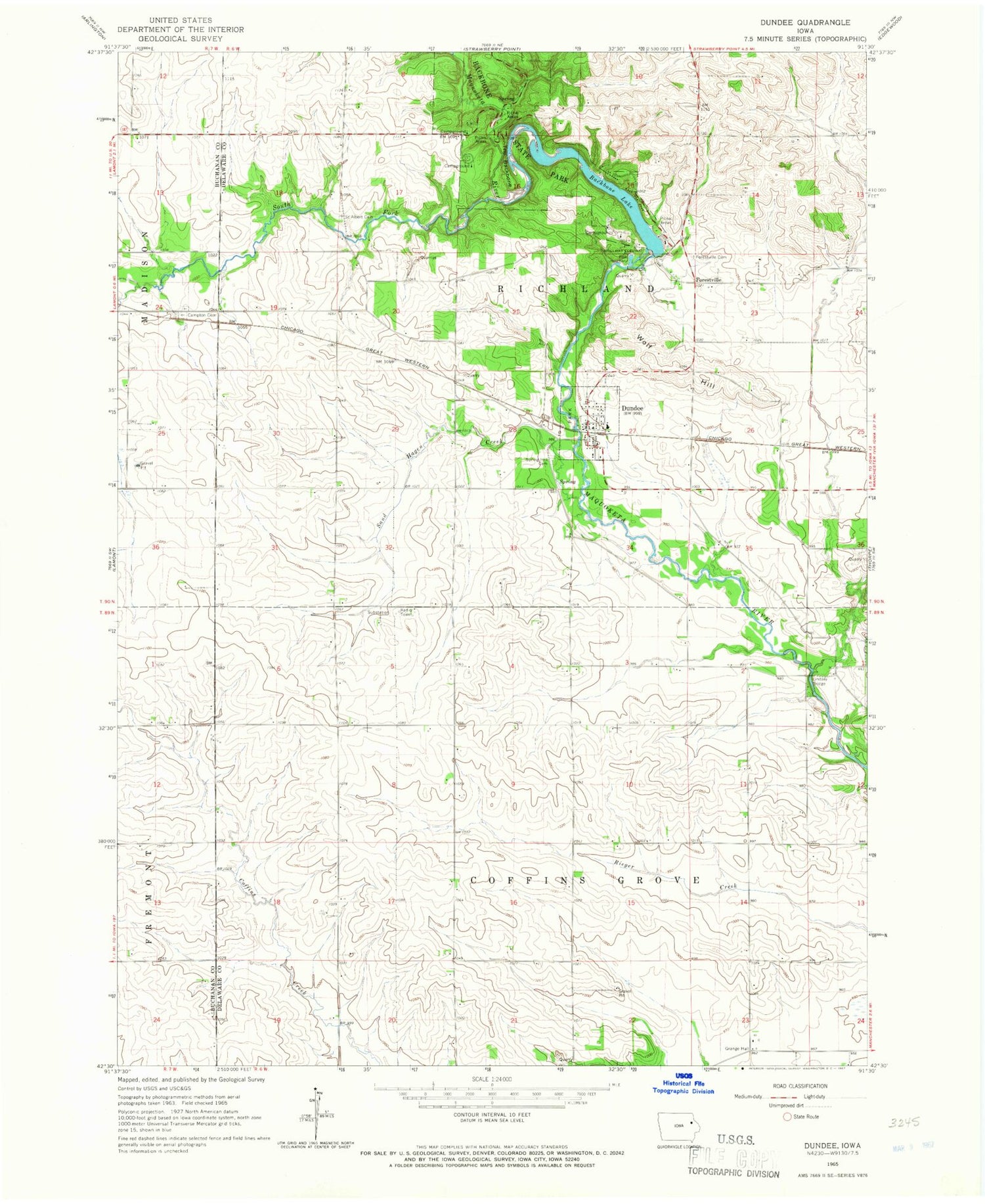 Classic USGS Dundee Iowa 7.5'x7.5' Topo Map Image