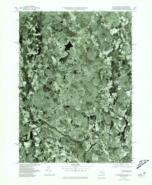 Classic USGS Blackstone Massachusetts 7.5'x7.5' Topo Map Image