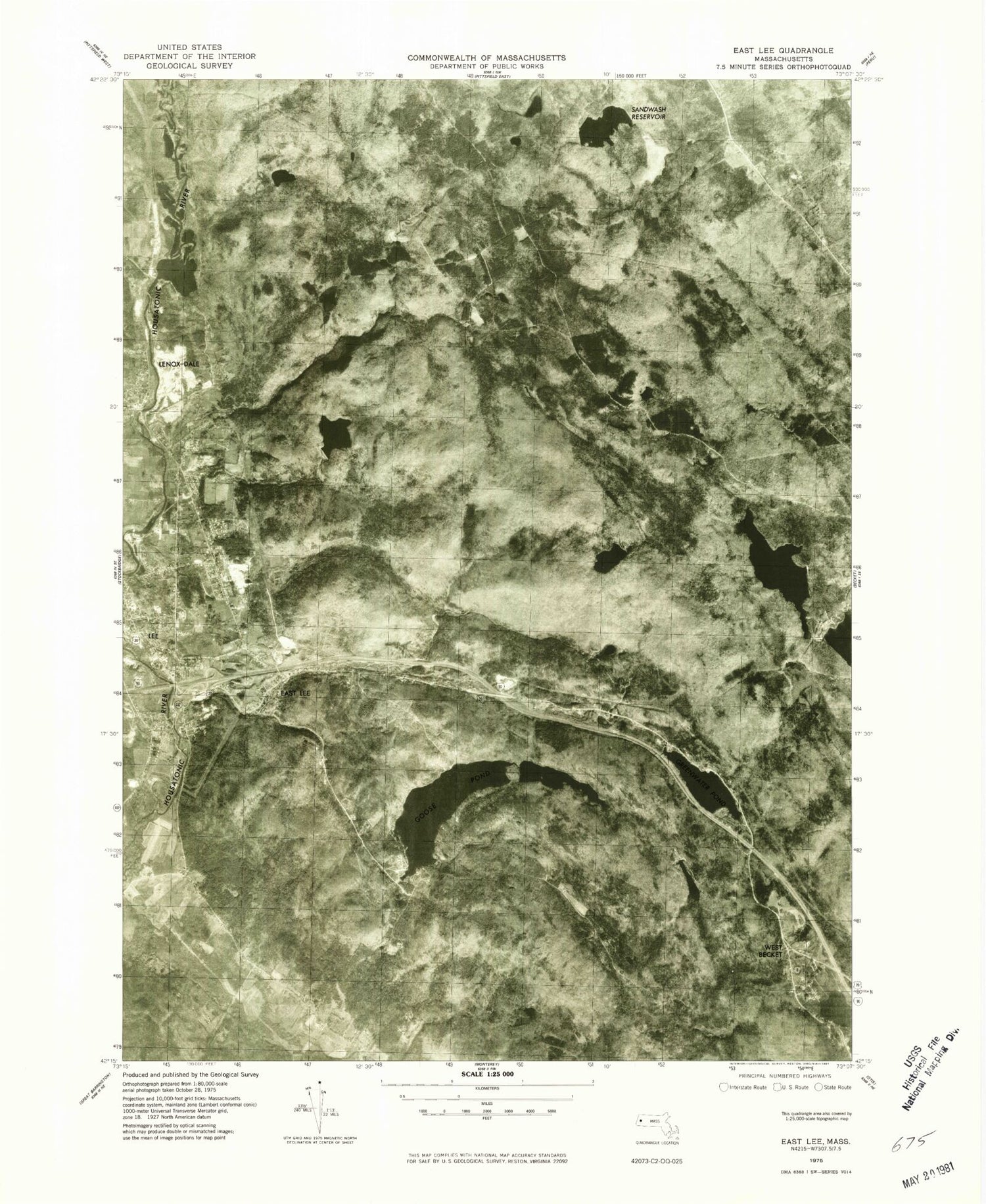 Classic USGS East Lee Massachusetts 7.5'x7.5' Topo Map Image