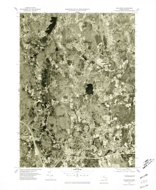 Classic USGS Holliston Massachusetts 7.5'x7.5' Topo Map Image