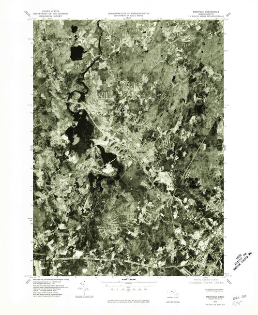 Classic USGS Medfield Massachusetts 7.5'x7.5' Topo Map Image