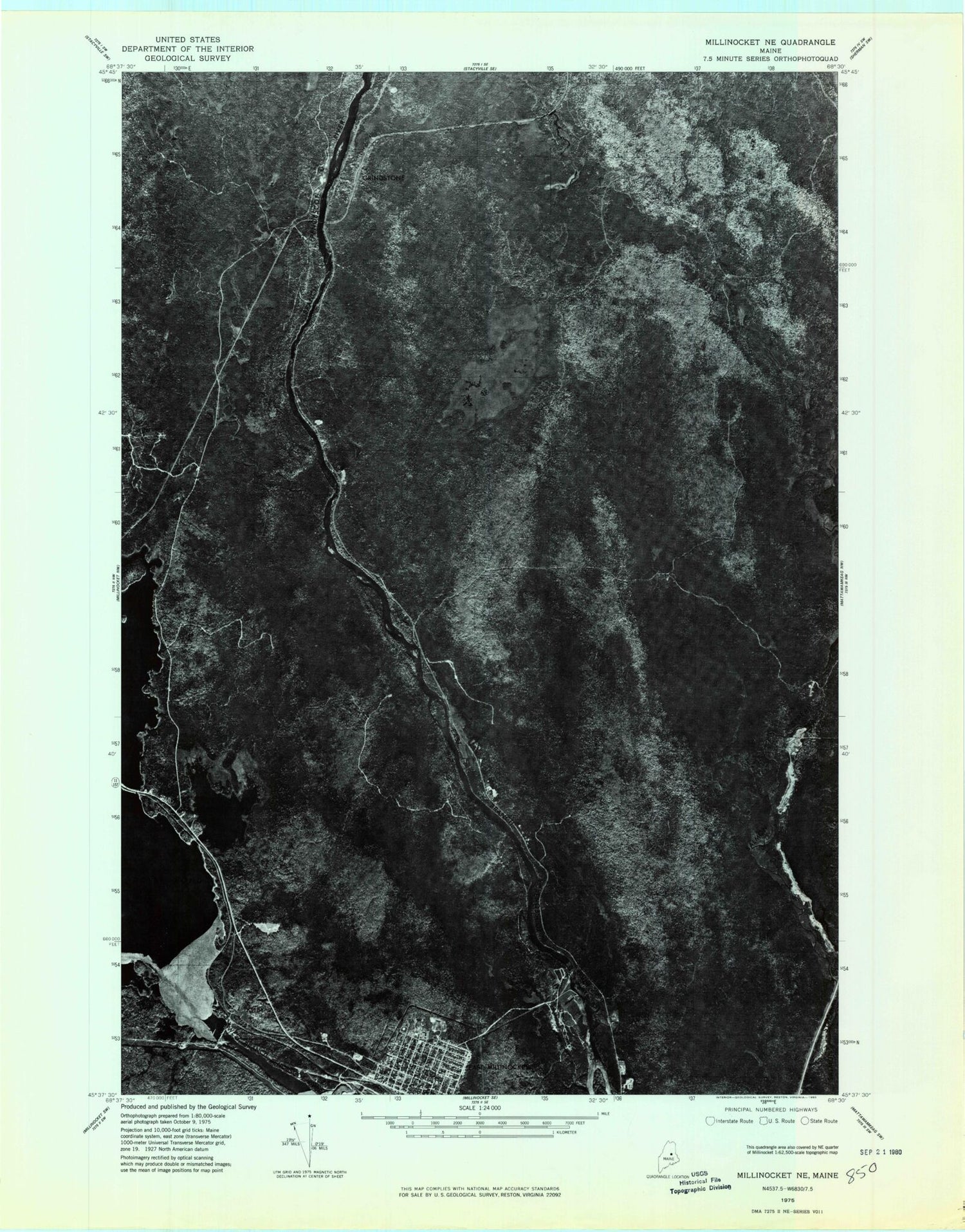 Classic USGS East Millinocket Maine 7.5'x7.5' Topo Map Image
