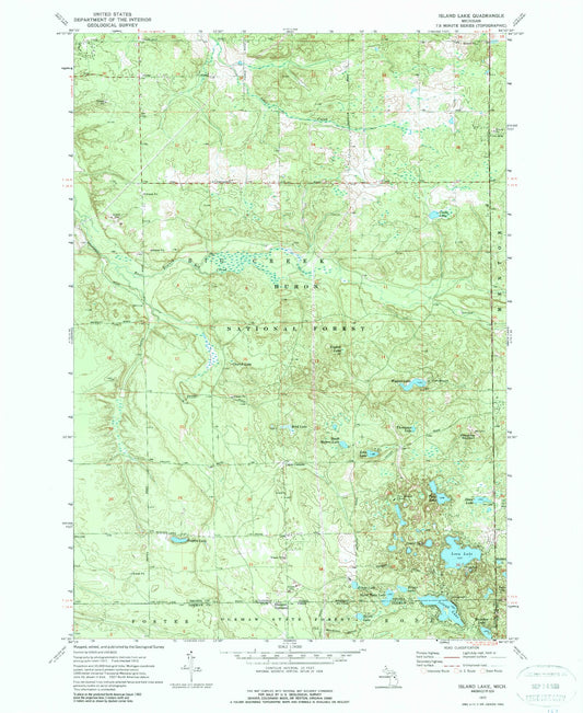 Classic USGS Island Lake Michigan 7.5'x7.5' Topo Map Image