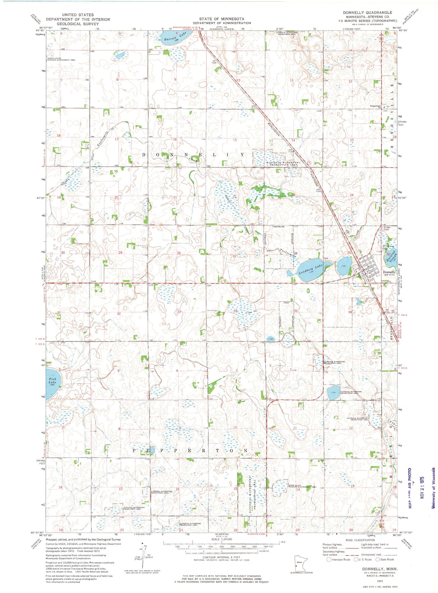 Classic USGS Donnelly Minnesota 7.5'x7.5' Topo Map Image