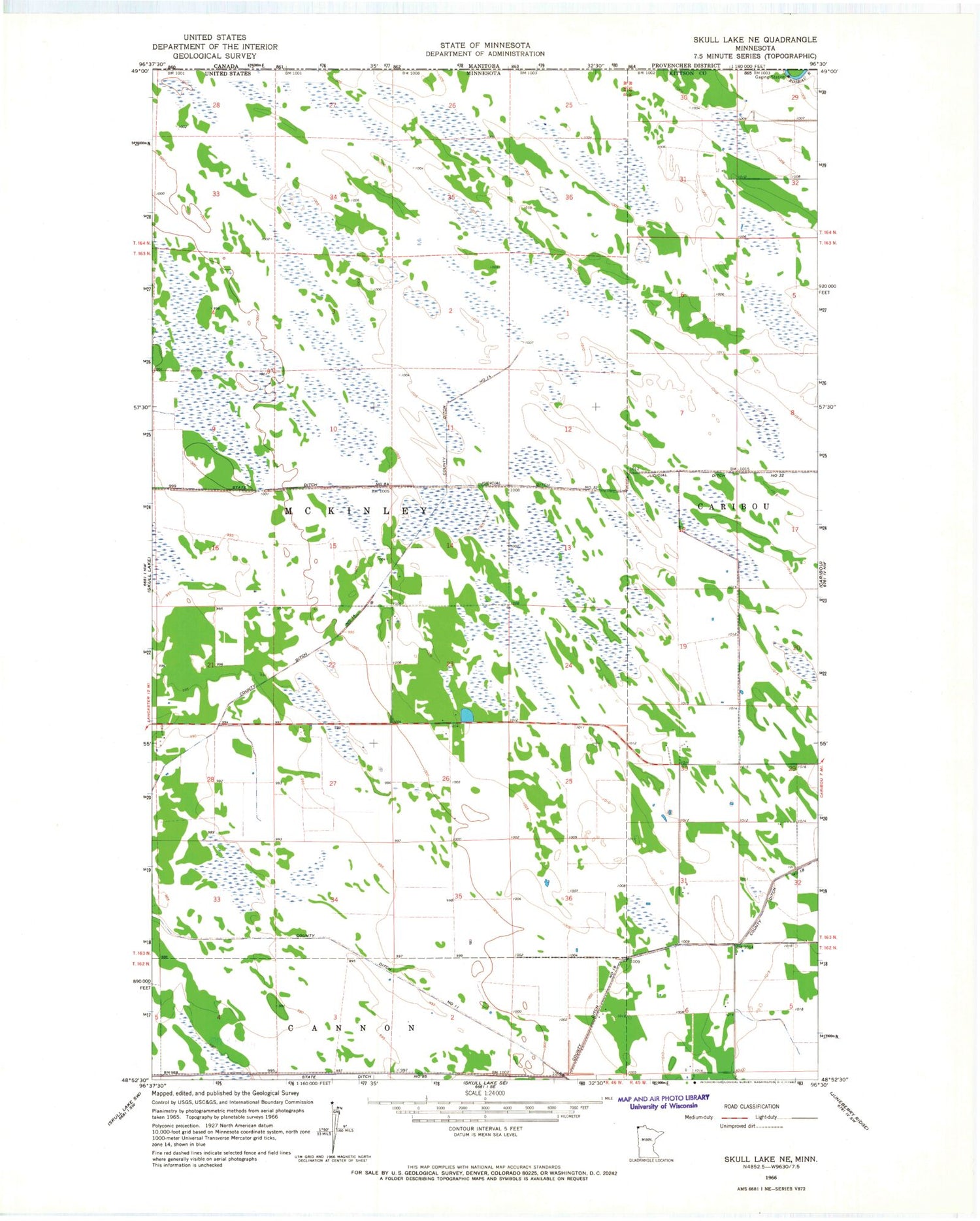 Classic USGS Skull Lake NE Minnesota 7.5'x7.5' Topo Map Image