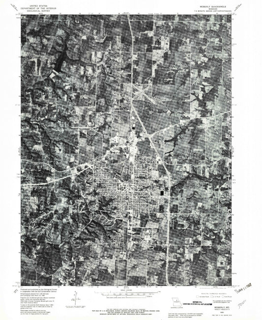 Classic USGS Moberly Missouri 7.5'x7.5' Topo Map Image