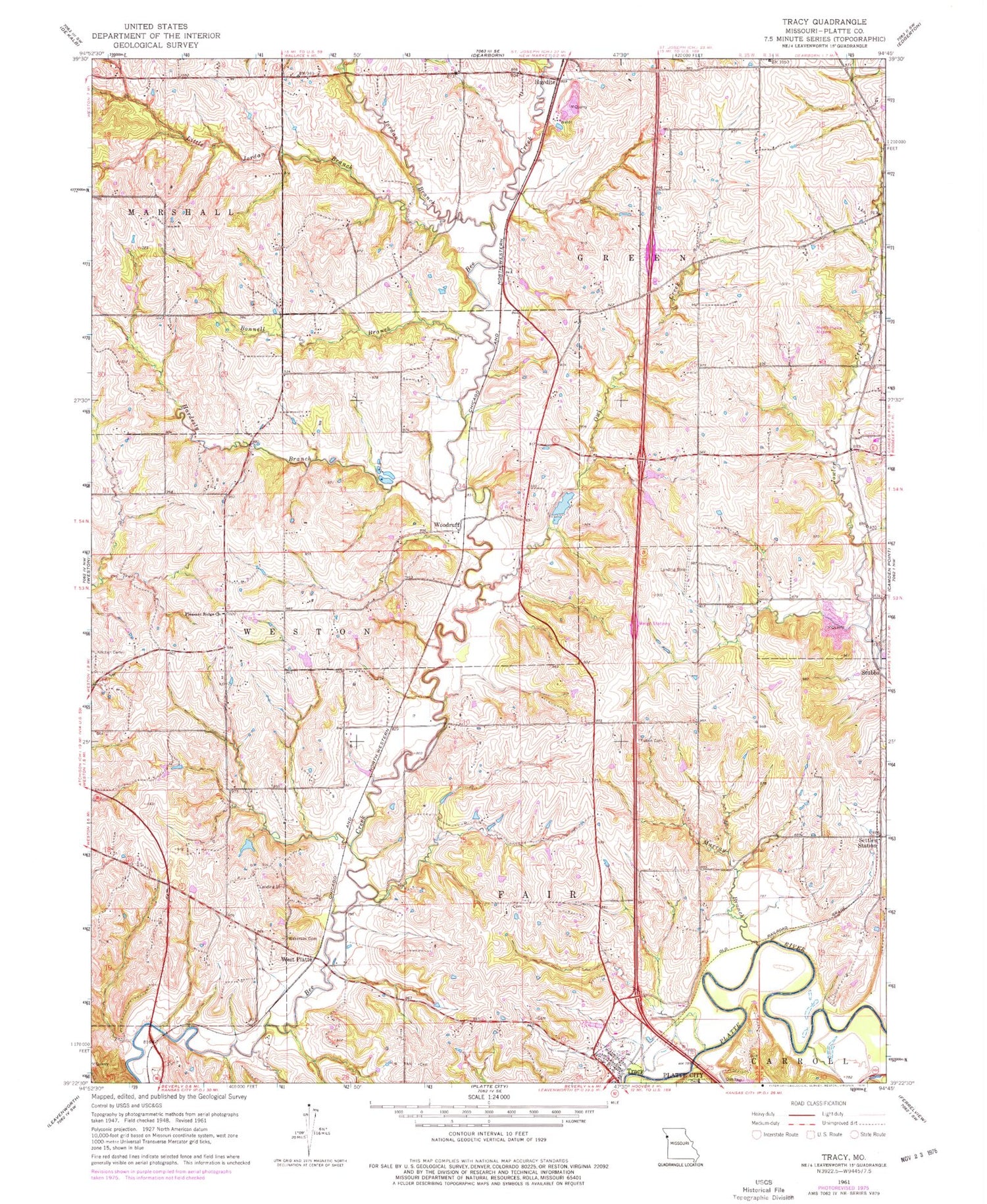 Classic USGS Tracy Missouri 7.5'x7.5' Topo Map Image