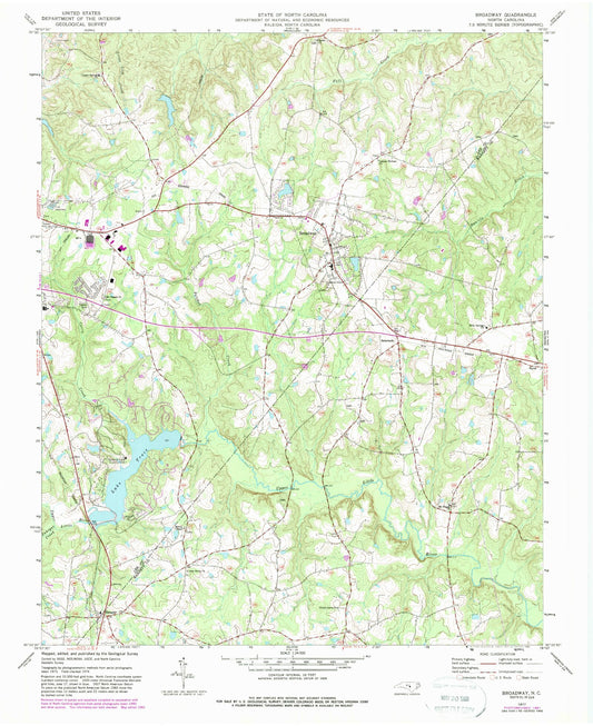 Classic USGS Broadway North Carolina 7.5'x7.5' Topo Map Image