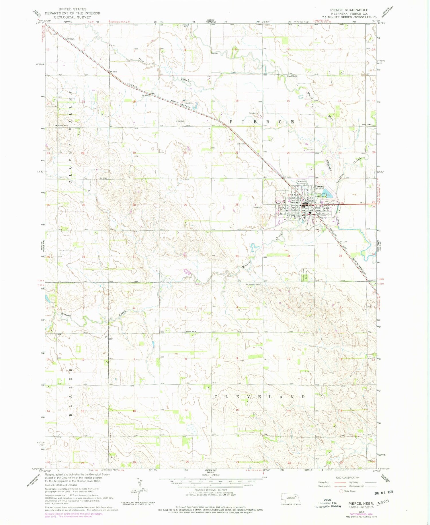 Classic USGS Pierce Nebraska 7.5'x7.5' Topo Map Image