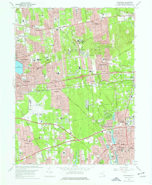 Classic USGS Patchogue New York 7.5'x7.5' Topo Map Image