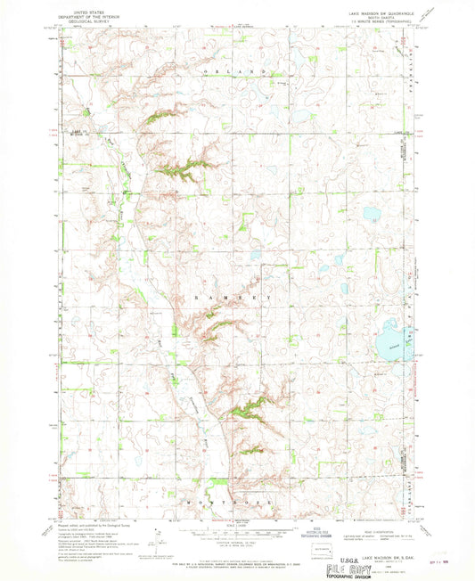 Classic USGS Lake Madison SW South Dakota 7.5'x7.5' Topo Map Image
