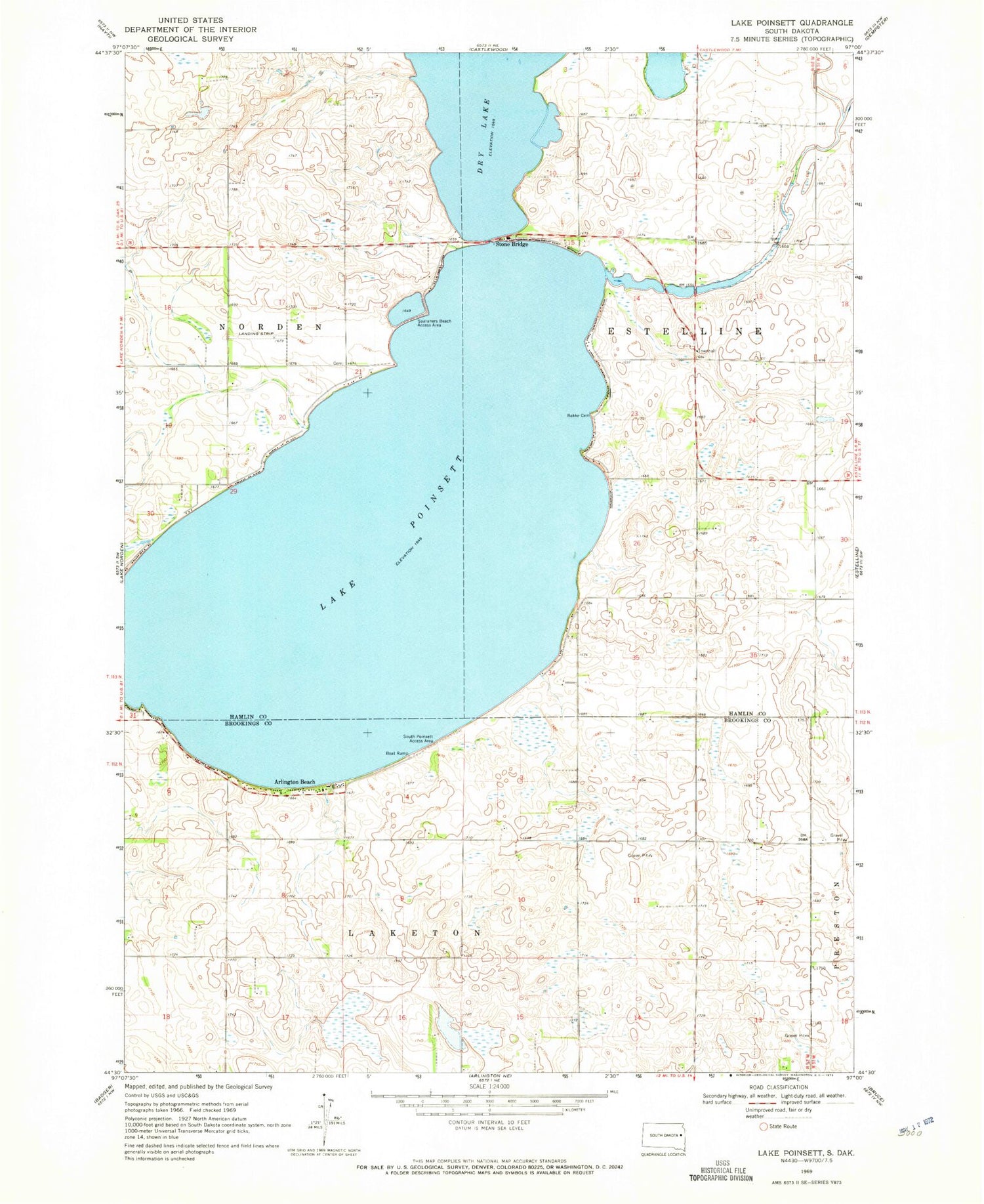 Classic USGS Lake Poinsett South Dakota 7.5'x7.5' Topo Map Image
