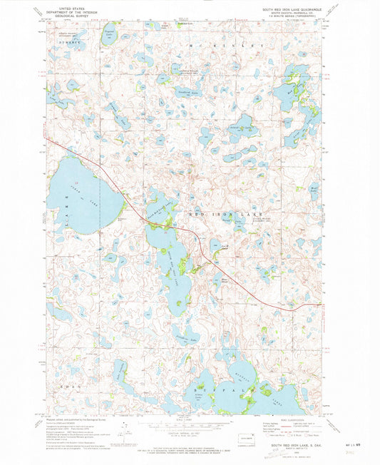 Classic USGS South Red Iron Lake South Dakota 7.5'x7.5' Topo Map Image