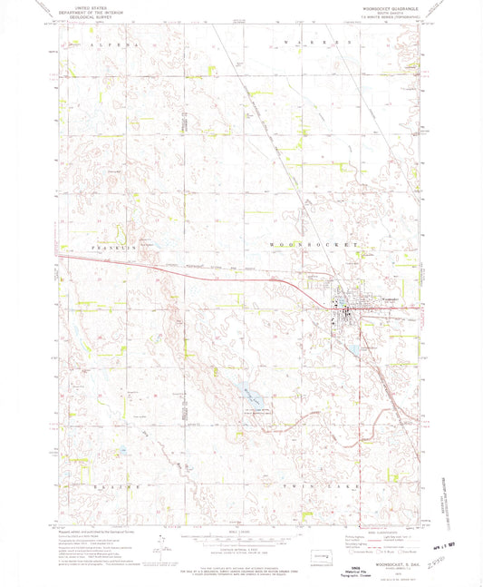 Classic USGS Woonsocket South Dakota 7.5'x7.5' Topo Map Image