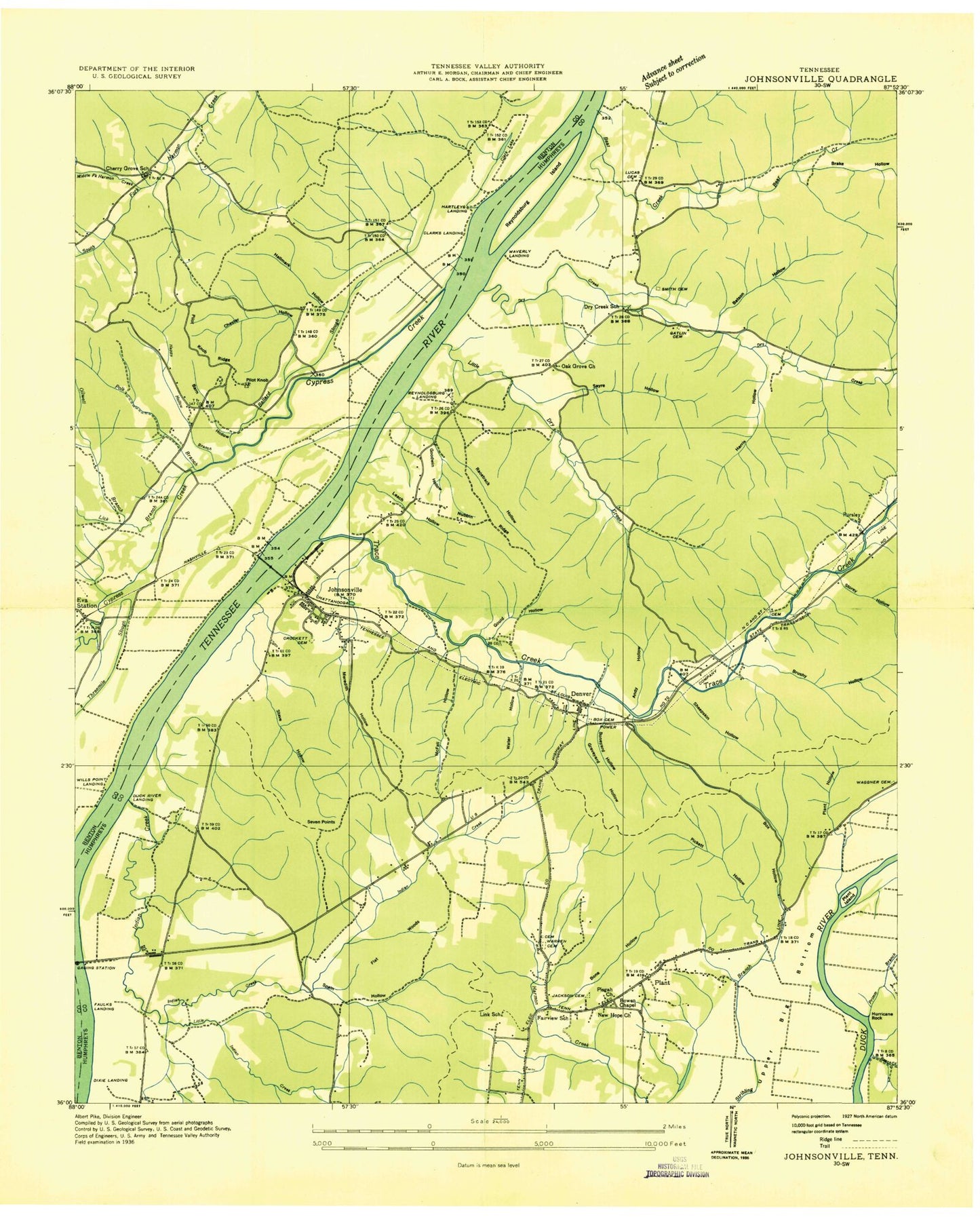 Classic USGS Johnsonville Tennessee 7.5'x7.5' Topo Map Image