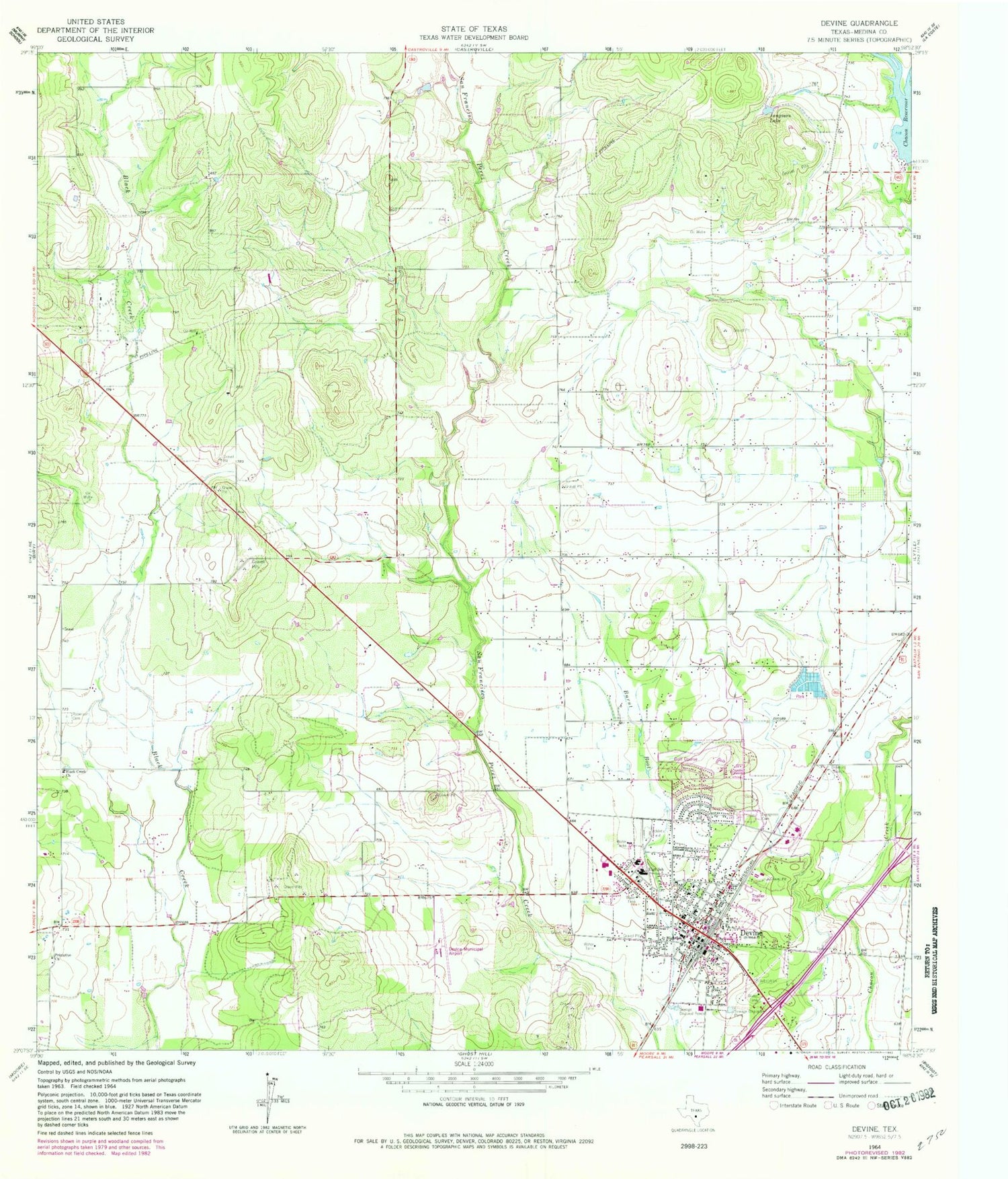 Classic USGS Devine Texas 7.5'x7.5' Topo Map Image