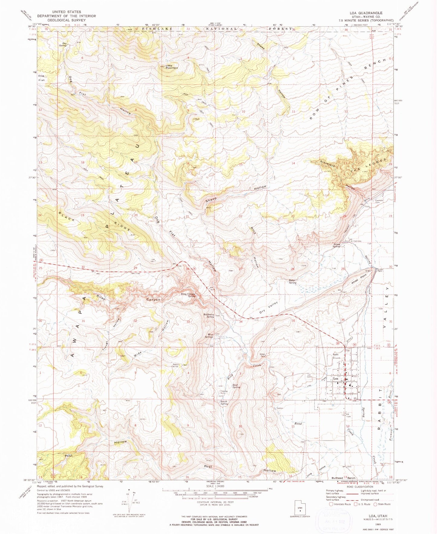 Classic USGS Loa Utah 7.5'x7.5' Topo Map Image