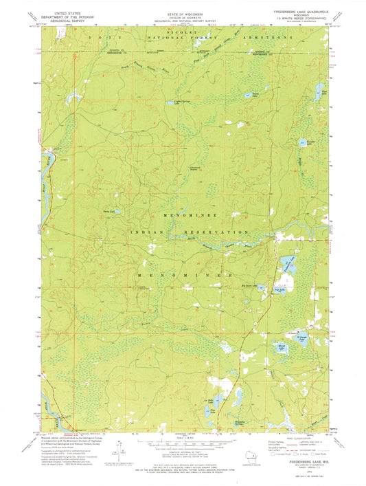 Classic USGS Fredenberg Lake Wisconsin 7.5'x7.5' Topo Map Image