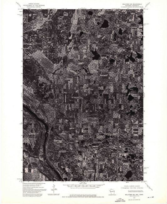 Classic USGS Cushing Wisconsin 7.5'x7.5' Topo Map Image
