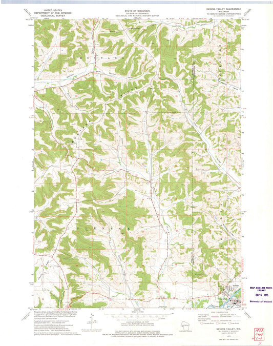 Classic USGS Swinns Valley Wisconsin 7.5'x7.5' Topo Map Image
