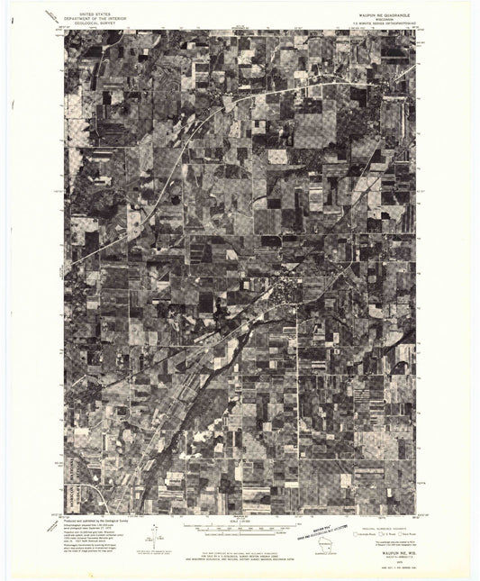 Classic USGS Oakfield Wisconsin 7.5'x7.5' Topo Map Image
