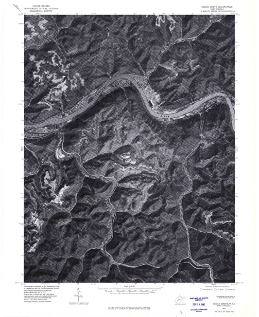 Classic USGS Cedar Grove West Virginia 7.5'x7.5' Topo Map Image