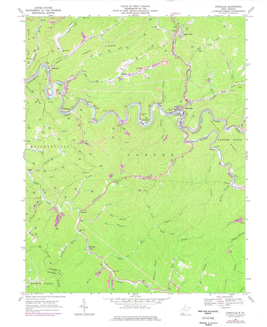 Classic USGS Pineville West Virginia 7.5'x7.5' Topo Map Image