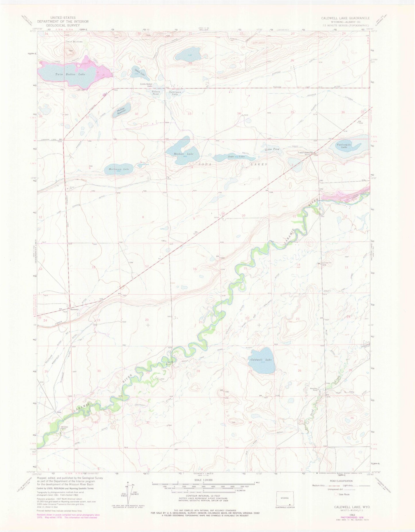 Classic USGS Caldwell Lake Wyoming 7.5'x7.5' Topo Map Image