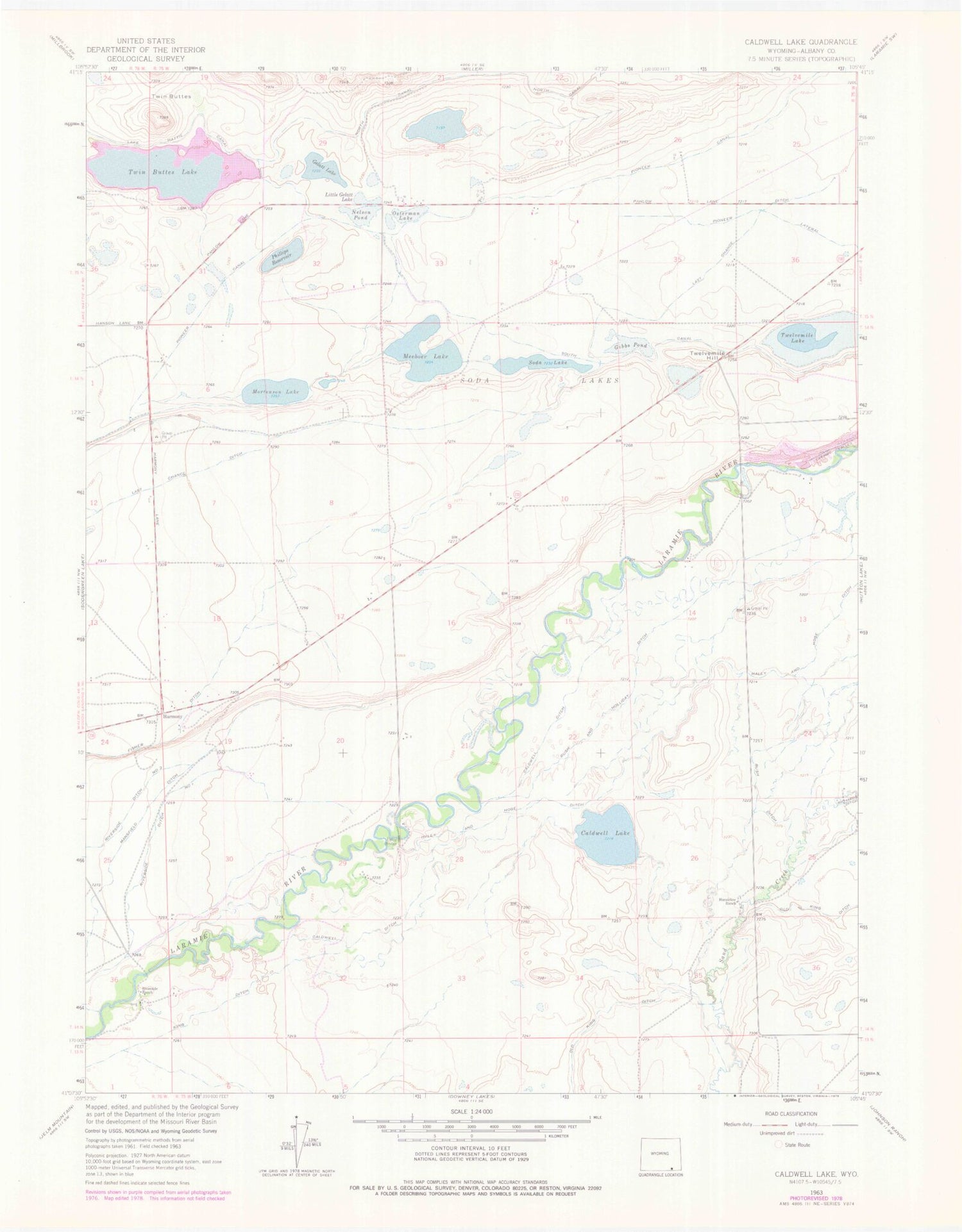 Classic USGS Caldwell Lake Wyoming 7.5'x7.5' Topo Map Image